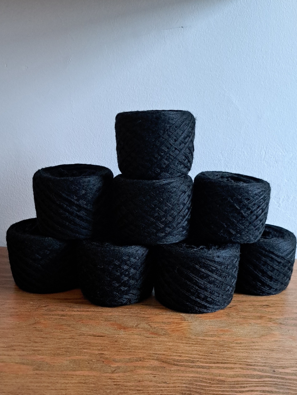 45% Wool Black Yarn Lot, 800g